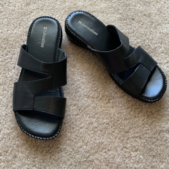naturalizer wiser sandals